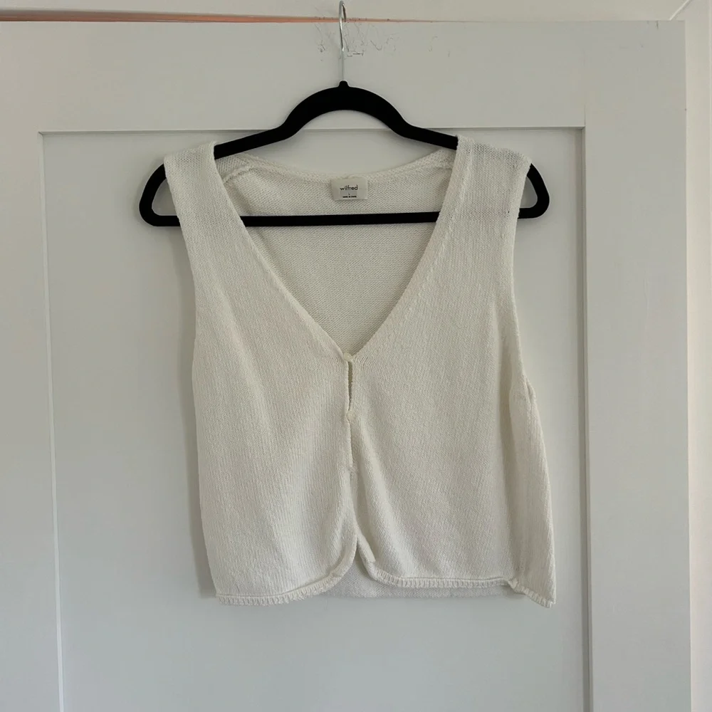 Aritzia Ivory Sweater Vest - Picture 3 of 3